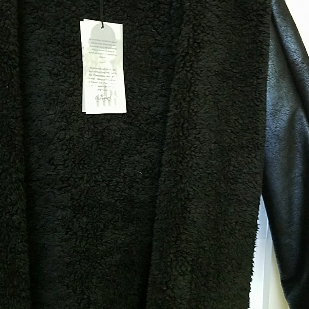 Jacket - Picture 7 of 7